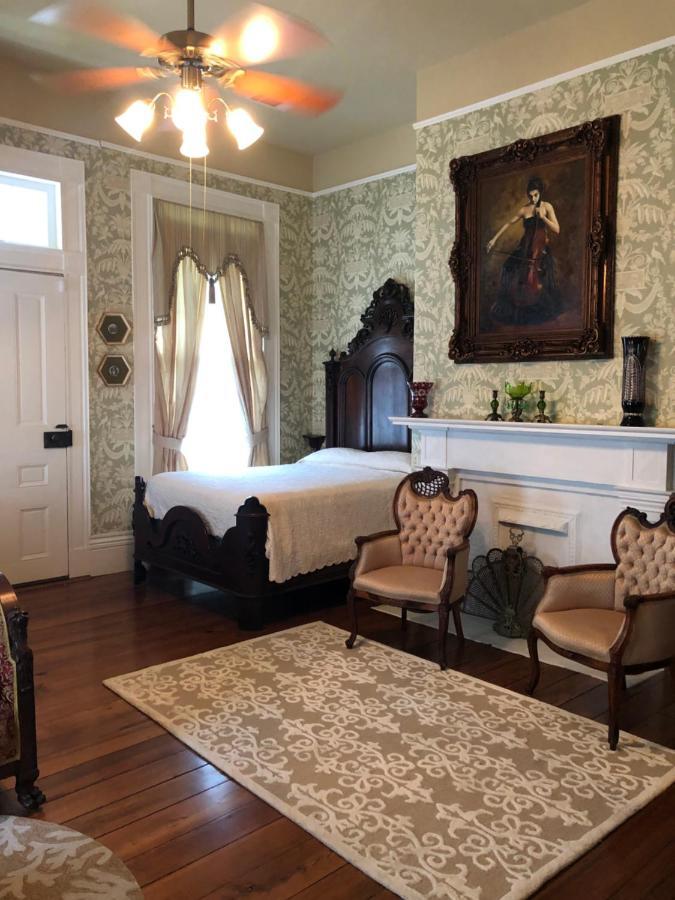 The Montgomery B&B Starkville Exterior photo