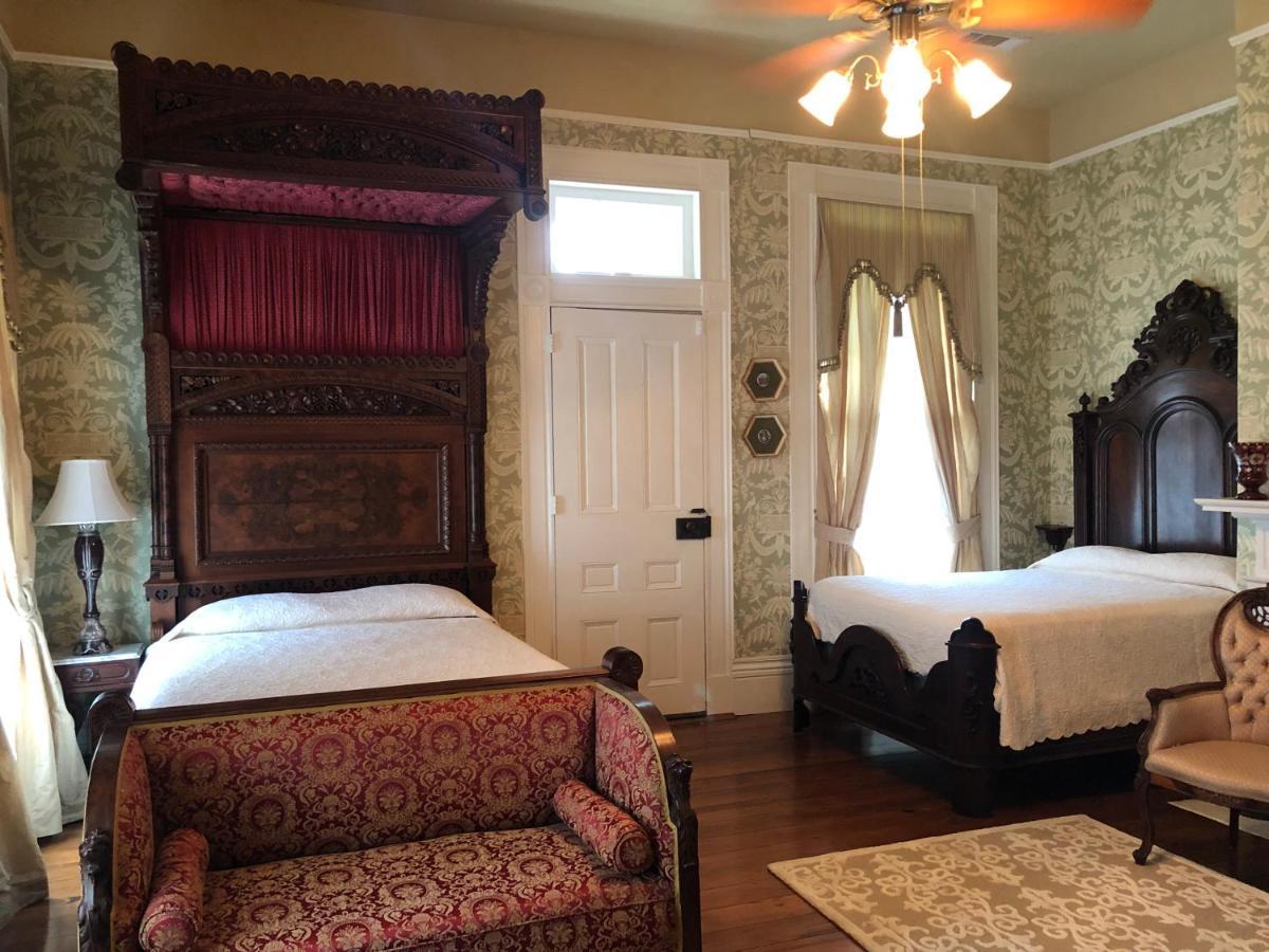 The Montgomery B&B Starkville Exterior photo